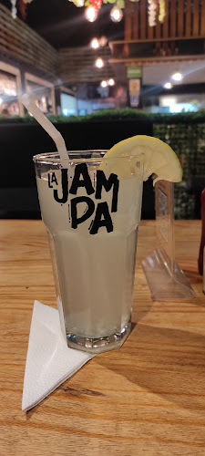 Comentarii opinii despre Social Garden "La Jampa"