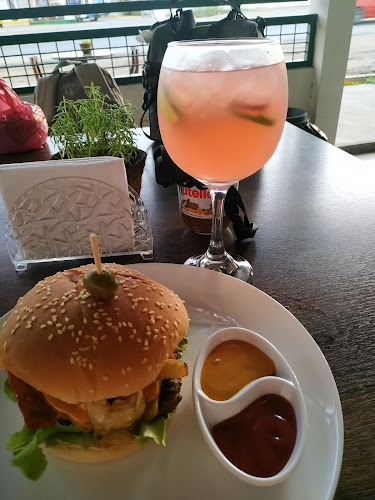 Av. Doceava, La Libertad