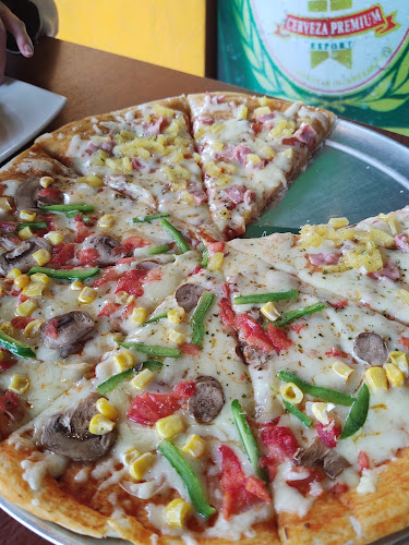 Av. Gaspar de Villarroel E14-195, Quito 170513