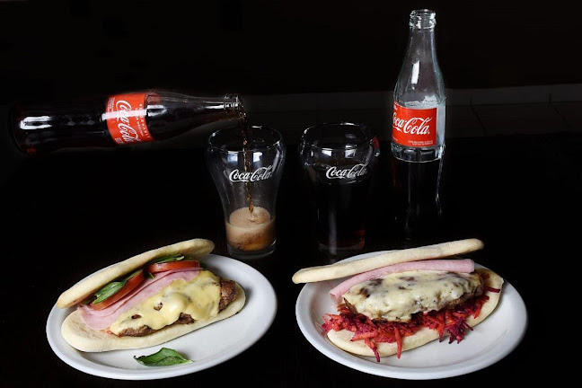 Opinii despre Rafaella Restó Bar y Deportes în Rafaela - Gastronomía y hostelería