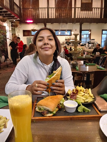 Opinii despre Simón 7-84 în Cuenca - Gastronomía y hostelería