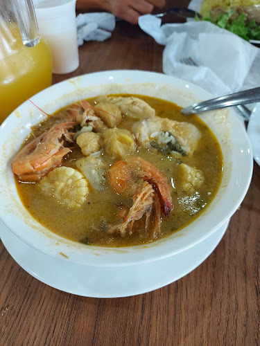 Opinii despre Restaurante El Tomate în Portoviejo - Gastronomía y hostelería