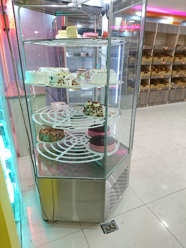 Panadería y pastelería Tulipan - Ibarra