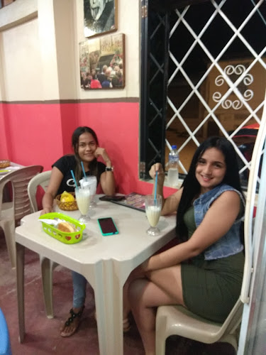 Gijo's Burger - Pedro Carbo