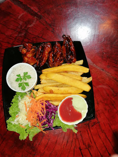 Opinii despre Parador de bebidas alcohólicas CASA MIA în San Roque - Gastronomía y hostelería