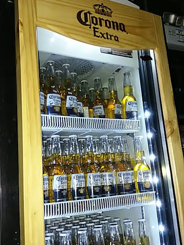 El Escondite Del Gato Bar - Discotek - Karaoke