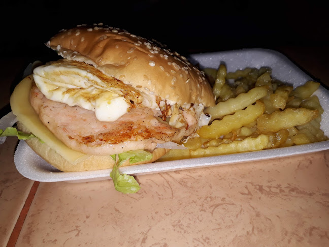 Opinii despre Burger Sol în Catarama - Gastronomía y hostelería