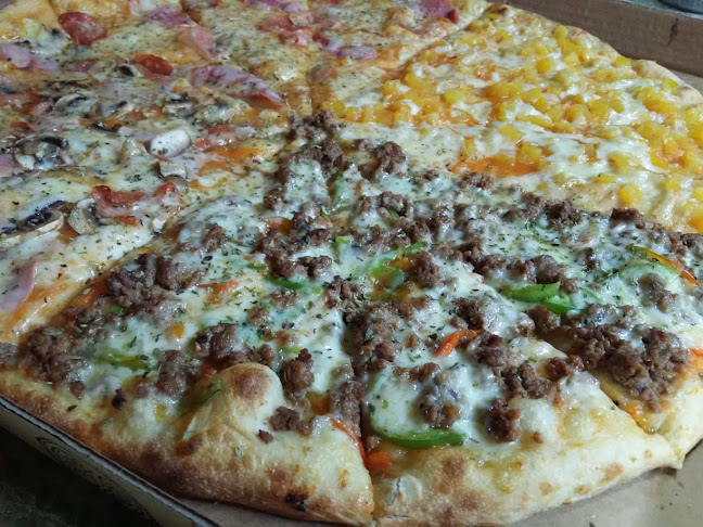 Lucho´s Pizzería - Sucursal 3 - Sangolquí