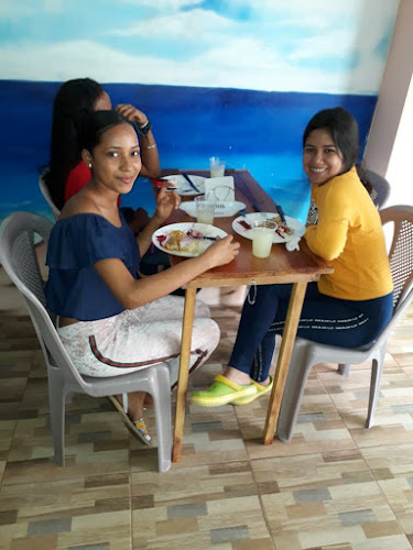 Esmeraldas food restaurant & bar - Jipijapa