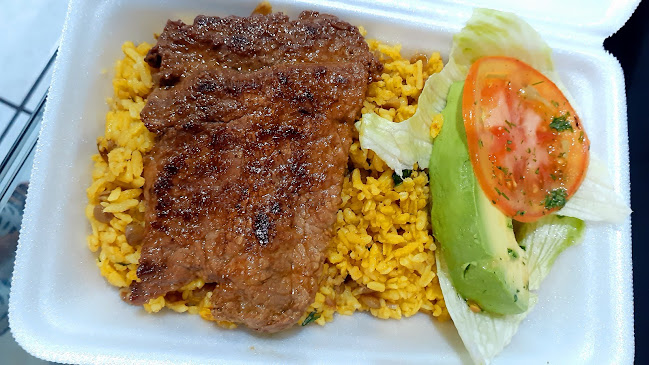 MI CASA/Deus é Bom - Gastronomía y hostelería