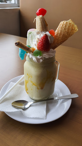 Los Helados Fritos de la Cuero y Caicedo - Gastronomía y hostelería