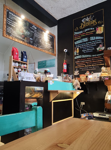 Taita Cafeteria Panaderia - Cuenca