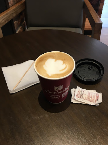 Opinii despre Juan Valdez Café - Jv Paseo Shopping Ambato în Ambato - Gastronomía y hostelería