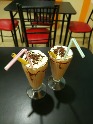 FRESKITTO "Helado & Cafe"