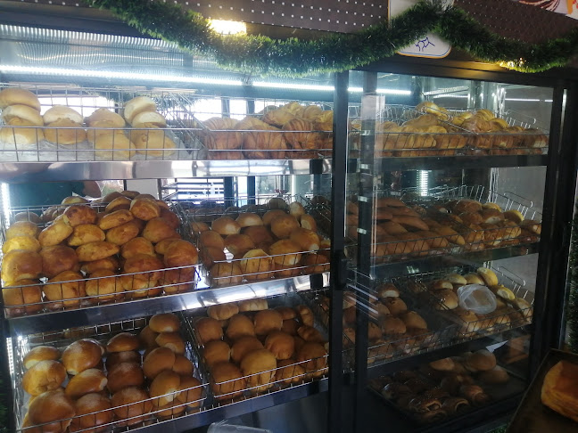 DELI'S PANADERIAS