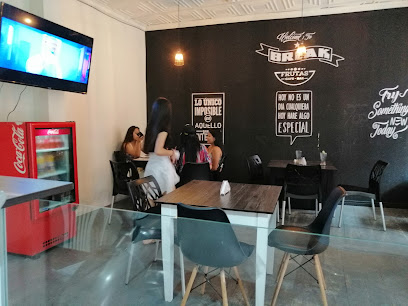 BREAK Frutas Cafe & Bar