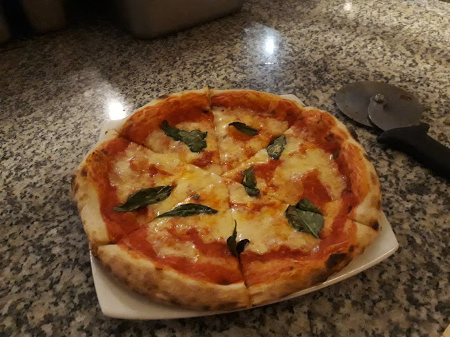 Milano Pizzeria - Gastronomía y hostelería