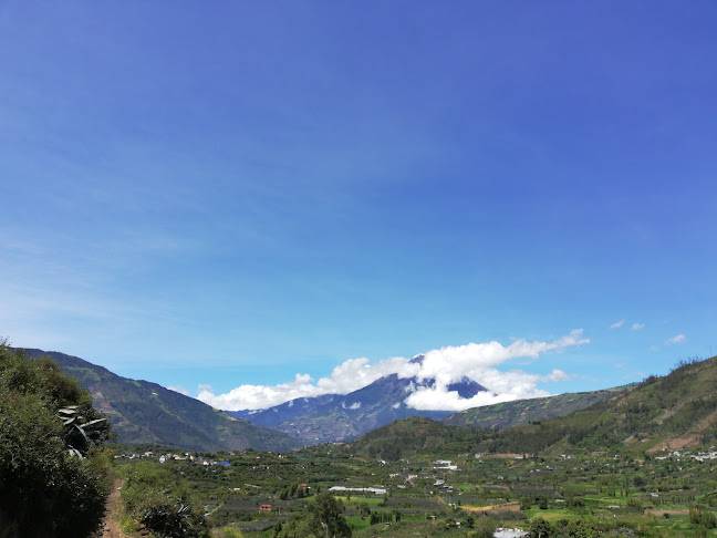 Opinii despre "El Canelazo" Bar-Restaurant în Latacunga - Gastronomía y hostelería