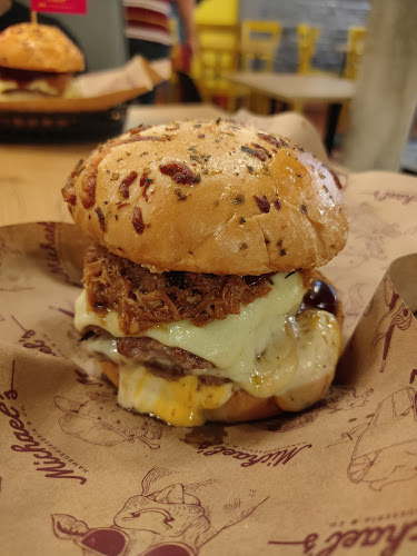 Michael's Ham Samanes - Gastronomía y hostelería