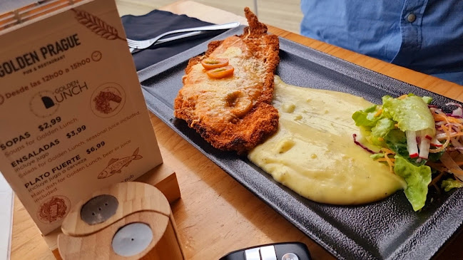 Golden Prague Pub - Urdesa
