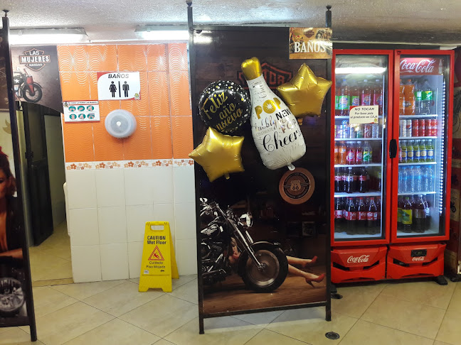 Comentarii opinii despre Rico Pollo Baños Paradero