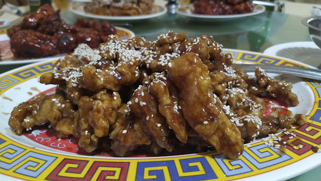 LA FAMA CHIFA RESTAURANT