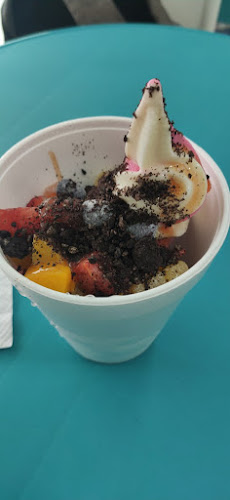 SANTO ZUMO NATURAL FROZEN YOGURT(Tu mejor helado)