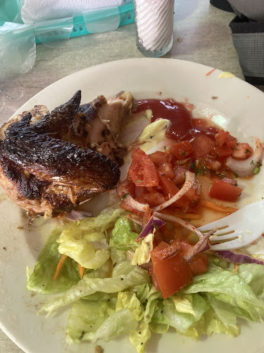 Opinii despre POLLOS AL GUSTO - Asaderos de Pollos Latacunga în Latacunga - Gastronomía y hostelería