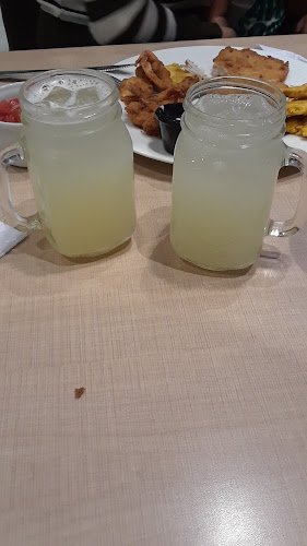 Opinii despre American Deli - El Recreo în Quito - Gastronomía y hostelería