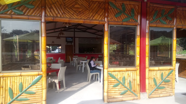 Parador Turistico Los Samanes