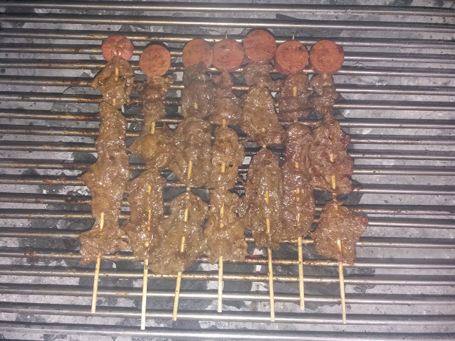 Opinii despre Chuzos Xavi în Chone - Gastronomía y hostelería