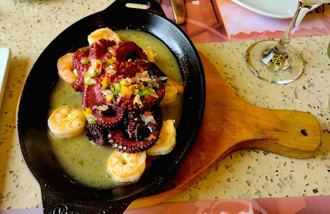 Opinii despre La Vid Restaurante în Quito - Gastronomía y hostelería