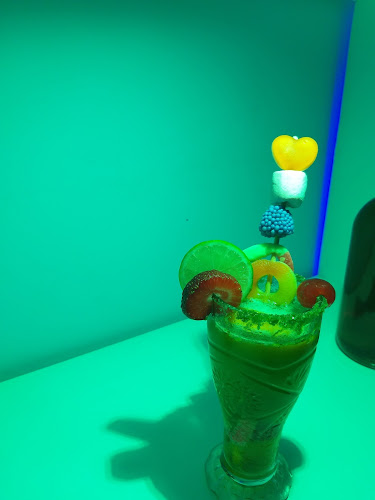 Opinii despre Amur Micheladas & licoreria în Nueva Loja - Gastronomía y hostelería