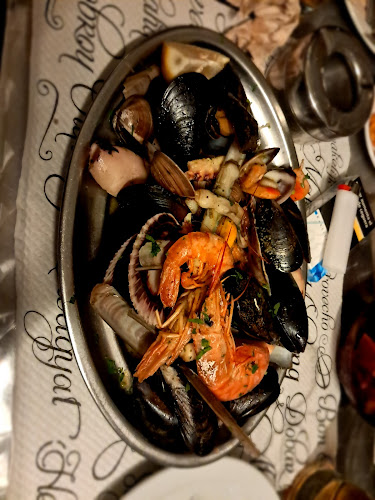 Plaça de Milagros Consarnau i Sabaté, 32, 08902 L'Hospitalet de Llobregat, Barcelona, España