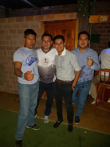 M59R+MM7, Eloy Alfaro, Pasaje