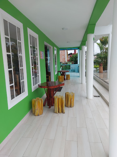 Parador de bebidas alcohólicas CASA MIA - San Roque