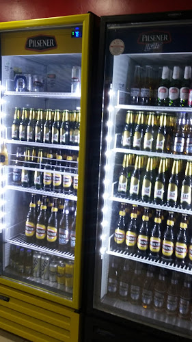 Opinii despre Licoreria Señores Televisores în Portoviejo - Gastronomía y hostelería