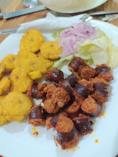 Opinii despre EL GARAJE cafeteria în Chone - Gastronomía y hostelería