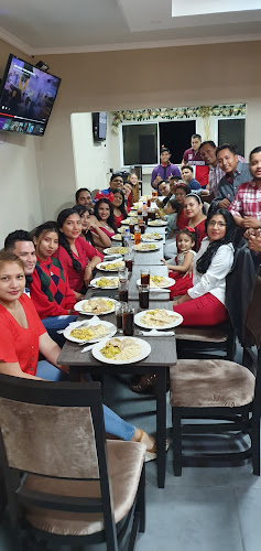 LA HUECA POOL & PUB - Guayaquil