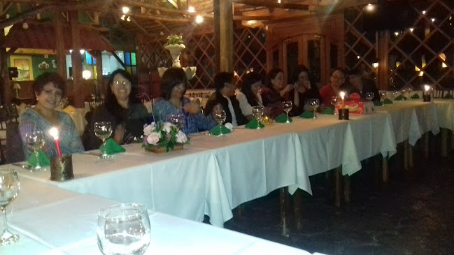 MTS. del C.C. Aeropuerto, Homero Salas Oe5-69 y Altar, ESQ, A 300, Quito