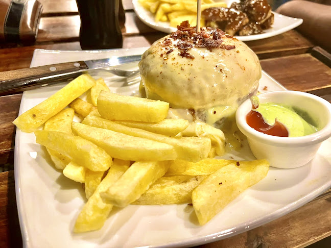 CaberNetBarRestaurant