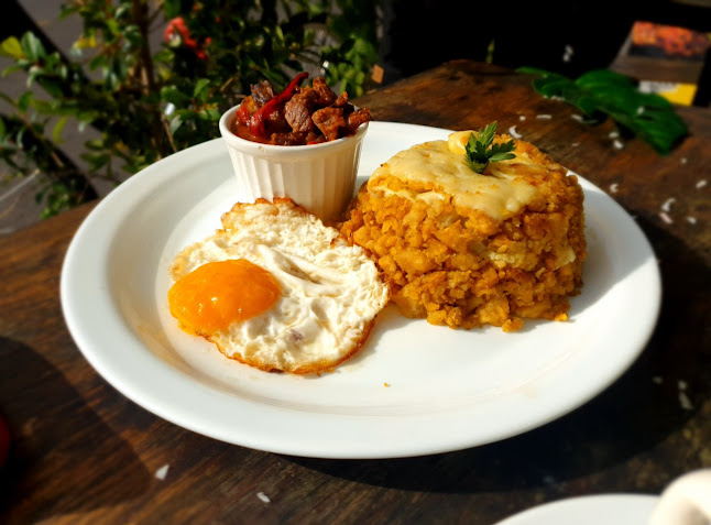 Centro Comercial Naciones Unidas (CCNU), Av. Naciones Unidas Local #12, Quito 170102