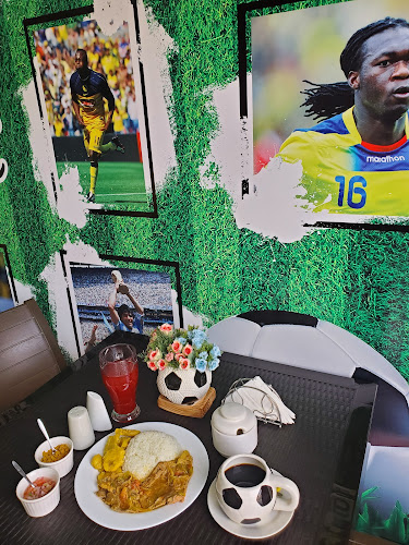 Alborada VI etapa, Av. Eleodoro Avilés y, Callejon 17 NE Manzana 670, Guayaquil