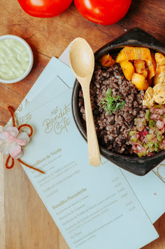 Av. Francisco de Orellana &, Guayaquil 090512