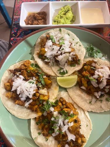 La Calaca by Momentos