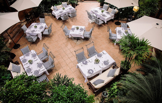 Presidente Borrero 844 y, Cuenca 010104