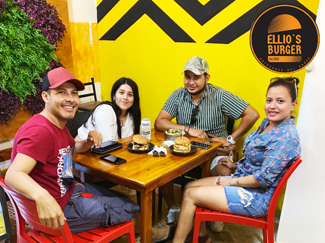 28 de Abril 10, Manta