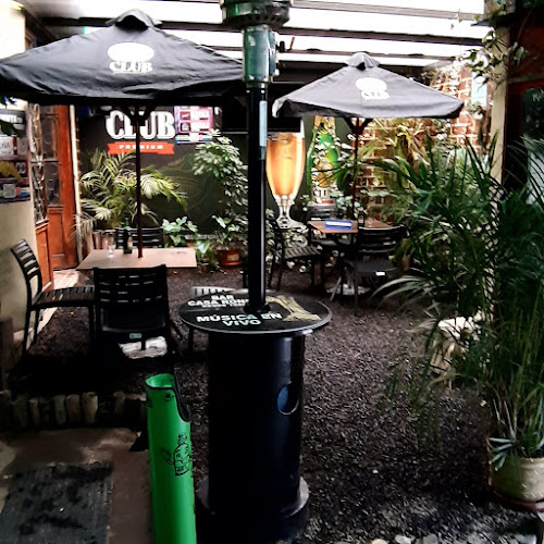 Universidad Central, Juan Murillo N21-140, Quito 170129