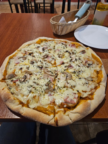 R77J+CQP, Ayacucho, Tulcán