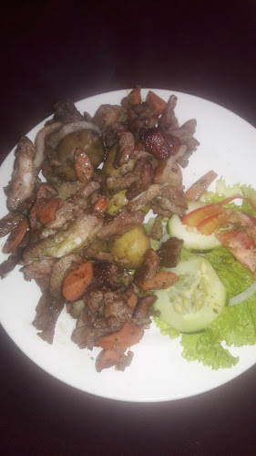 HHX6+RJG, Vía a Baños, Baños de Agua Santa